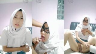 Bokep bling bling jilbab sma live ngentot
